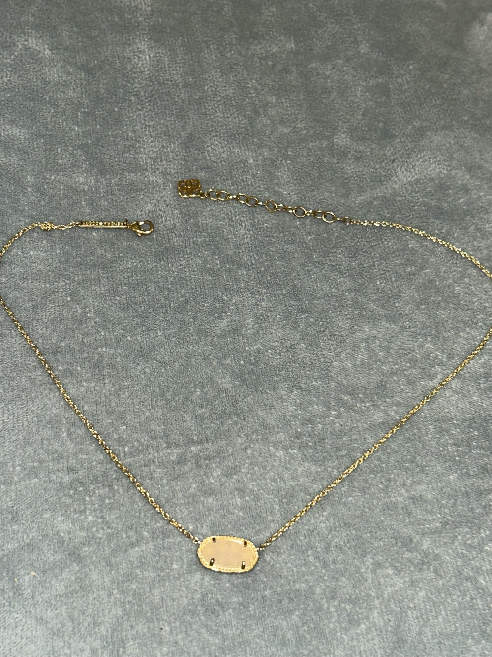Kendra Scott Gold Oval Bar Necklace
